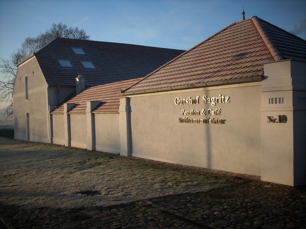 Golßen 萨格里特旅馆酒店 外观 照片